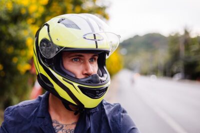 qual é a melhor marca de capacete de moto