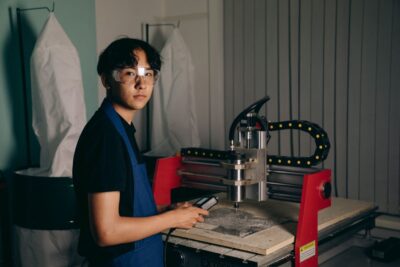 Máquinas de corte plasma CNC: Tipos, vantagens e aplicações industriais